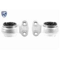 Control Arm Bush 31126757623L