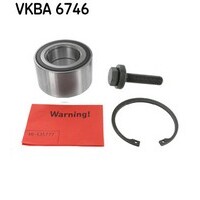 SKF Front Wheel Bearing Kit VKBA6746